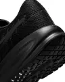 Кроссовки беговые Nike RUN DEFY черные HM9594-002