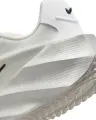 Кросівки жіночі Nike AURA EDGE молочно-білі HQ7025-101