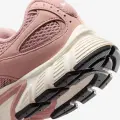 Кросівки жіночі Nike V5 RNR світло-рожево-кремові II6294-600