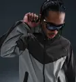 Вітровка Nike TECH WOVEN JACKET сіро-темно-сіра HM7151-065