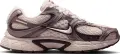 Кроссовки женские Nike V5 RNR SE светло-розово-коричневые IO0464-600