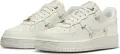 Кросівки жіночі Nike AIR FORCE 1 '07 LX молочні FV3654-111