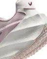 Кросівки жіночі Nike AURA EDGE бузково-білі HQ7025-001
