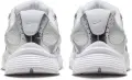 Кроссовки женские Nike V5 RNR бело-серебряные HQ7901-112