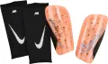 Щитки футбольні Nike MERCURIAL LITE помаранчево-чорно-фіолетові DN3611-852