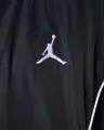 Вітровка підліткова Nike JORDAN ESSENTIAL DRAFT чорна 95D689-023