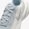 Кросівки жіночі Nike UPLIFT SC кремово-світло-блакитні IB2766-006