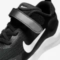 Кросівки дитячі Nike REVOLUTION 7 (PSV) чорно-білі FB7690-003