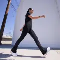 Кроссовки женские Nike MOTIVA бело-сиренево-красные DV1238-101