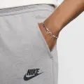 Спортивний костюм Nike SPORTSWEAR TECH ESSENTIALS сірий DD5293-002__DD5284-002