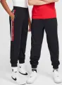 Спортивний костюм підлітковий Nike SPORTSWEAR CLUB чорно-червоно-білий FZ4906-010__FZ4911-010