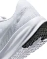 Кроссовки беговые Nike RUN DEFY белые HM9594-100