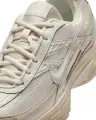 Кроссовки женские Nike INITIATOR бежевые 394053-103
