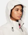 Ветровка для бега женская Nike STORM-FIT SWIFT молочная FB7492-104