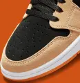 Кроссовки Nike AIR JORDAN 1 ZOOM CMFT светло-коричнево-черно-оранжевые CT0978-200