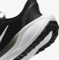 Кросівки бігові жіночі Nike PEGASUS EASYON чорно-білі FQ7844-002