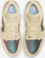 Кроссовки женские Nike AIR JORDAN 1 LOW SE бежево-фиолетовые IH4110-104