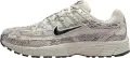 Кросівки жіночі Nike P-6000 SE бежеві IH4451-002
