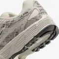 Кроссовки женские Nike P-6000 SE бежевые IH4451-002