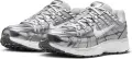 Кросівки жіночі Nike P-6000 срібно-білі IO3496-001