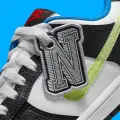 Кроссовки подростковые Nike DUNK LOW (GS) бело-черно-лимонные DQ0977-100