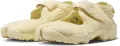 Кросівки жіночі Nike AIR RIFT жовті IV6058-700