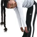 Спортивні штани підліткові Nike SPORTSWEAR CLASSIC TIGHT FLARE чорно-білі HQ9430-010