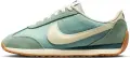 Кроссовки женские Nike PACIFIC зелено-кремовые HM4771-001