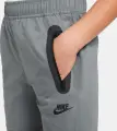 Спортивні штани підліткові Nike TECH WOVEN сіро-білі HQ8921-084