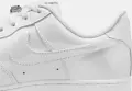Кросівки жіночі Nike AIR FORCE 1 '07 білі IR5450-100