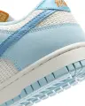Кросівки жіночі Nike DUNK LOW SE блакитно-молочні IH2479-100