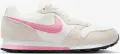 Кросівки жіночі Nike MD RUNNER 2 бежево-рожеві 749869-106