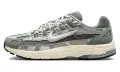 Кроссовки Nike P-6000 серо-серебряные FN7509-029