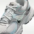 Кроссовки женские Nike V5 RNR серо-голубые HQ7901-011