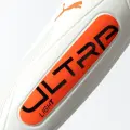 Щитки футбольні Puma ULTRA LIGHT SLEEVE біло-червоні 030989-01