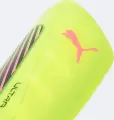 Щитки футбольні Puma ULTRA LIGHT SLEEVE лаймово-чорні 030989-02