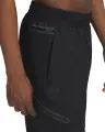 Спортивные штаны Under Armour UNSTOPPABLE черные 1390256-001