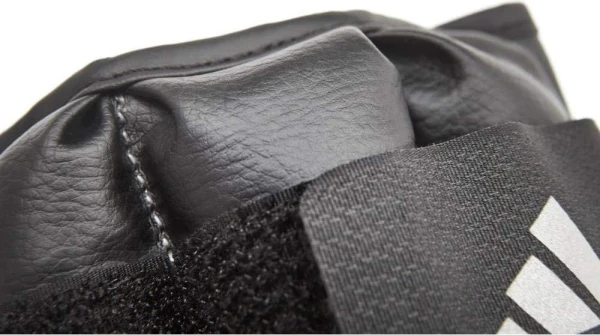 Обтяжувачі для кісточки/зап'ястя Adidas PERFORMANCE ANKLE чорно-зелені (2 х 1.0 кг) ADWT-12631