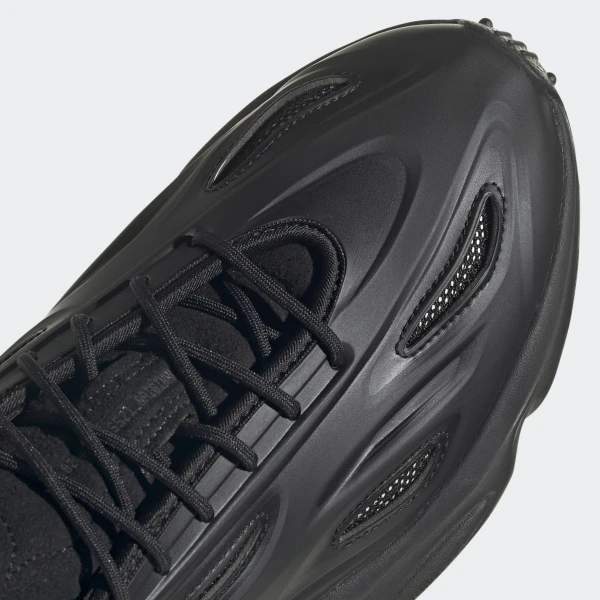 Кроссовки Adidas OZWEEGO CELOX черные GZ5230