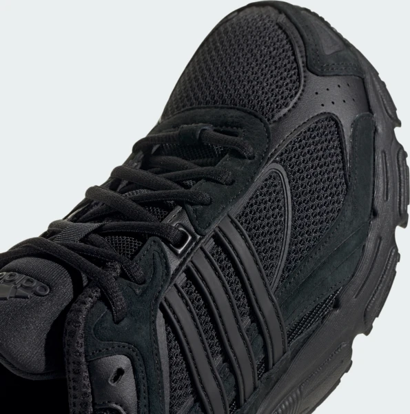 Кроссовки для трейлраннинга Adidas RESPONSE CL черные ID8307