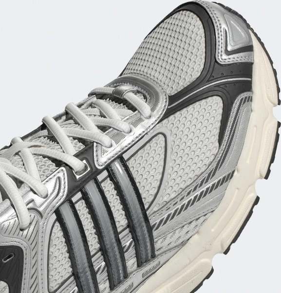 Кросівки для трейлраннінгу Adidas RESPONSE CL сірі IG6226
