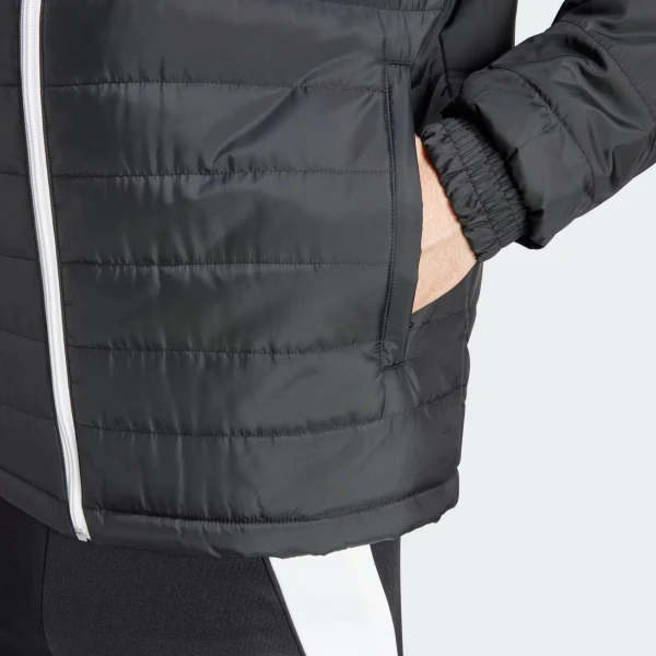 Куртка Adidas ENTRADA 22 LIGHT JACKET черная IB6070