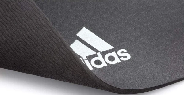 Коврик для йоги Adidas YOGA MAT черный ADYG-10100BK