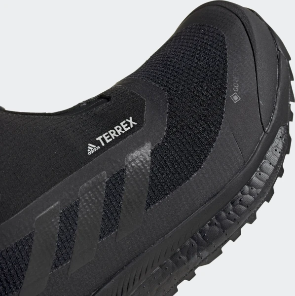 Ботинки для хайкинга женские Adidas TERREX FREE HIKER C.RDY черные FU7224