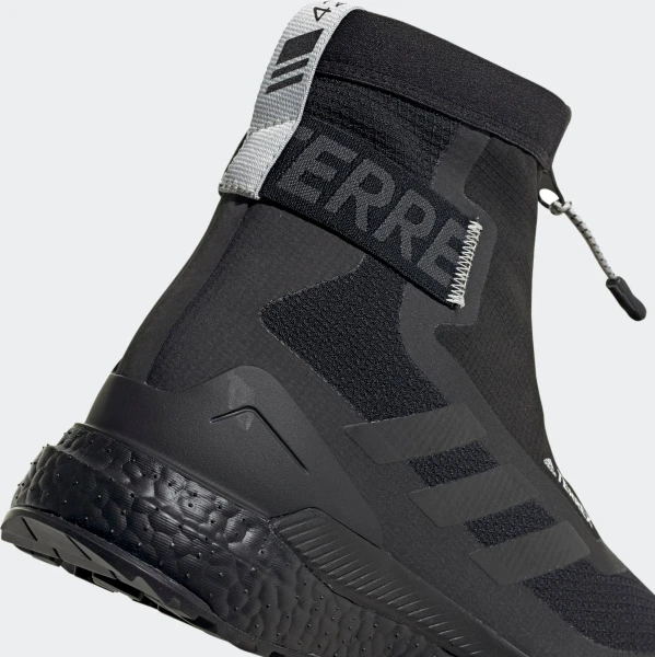 Ботинки для хайкинга женские Adidas TERREX FREE HIKER C.RDY черные FU7224