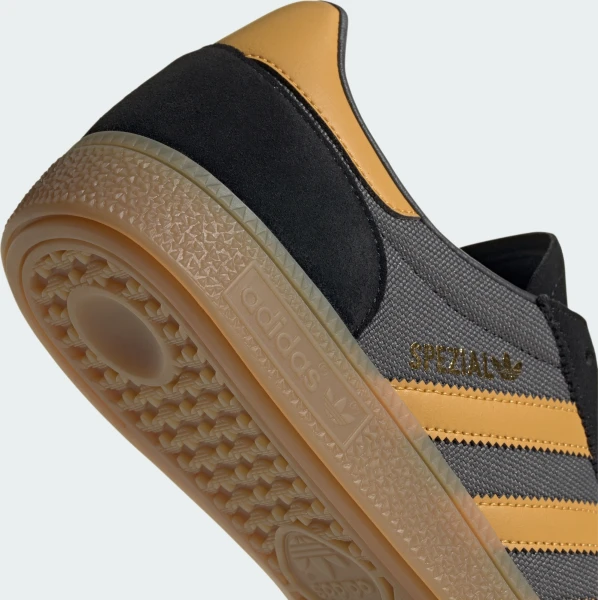 Кроссовки для гандбола Adidas HANDBALL SPEZIAL черно-серо-оранжевые IF9528