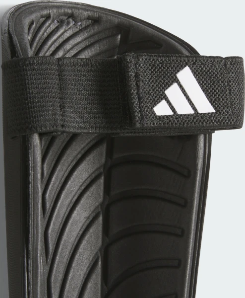 Щитки футбольные Adidas TIRO TRAINING черные IP3998