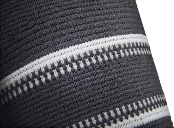 Фиксатор колена Adidas KNEE SUPPORT черно-серый S ADSU-12521BK-NL