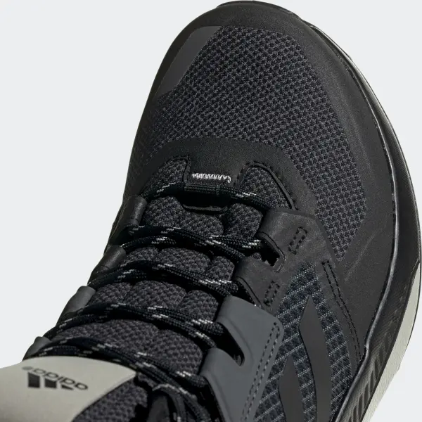 Черевики для хайкінгу жіночі Adidas TERREX TRAILMAKER MID чорно-сірі FU7243
