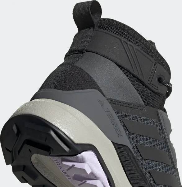 Черевики для хайкінгу жіночі Adidas TERREX TRAILMAKER MID чорно-сірі FU7243